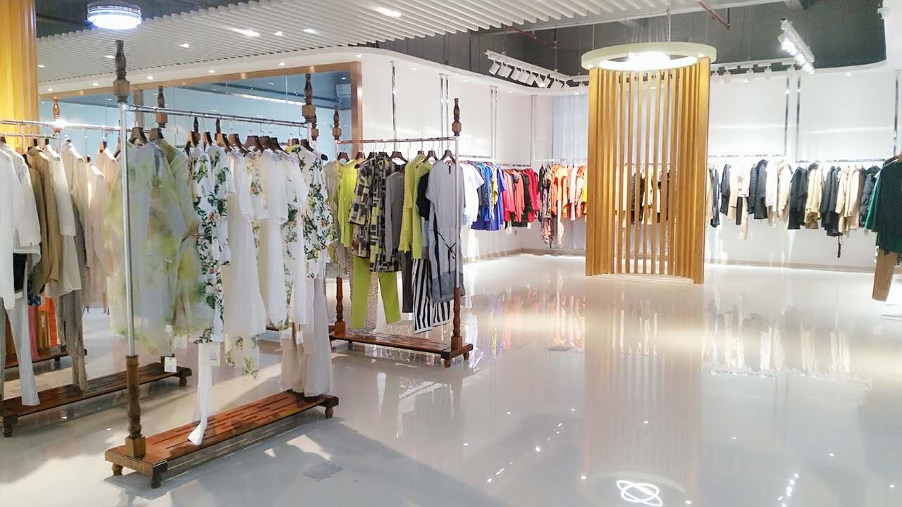 广州时尚国际服饰贸易有限公司店铺图