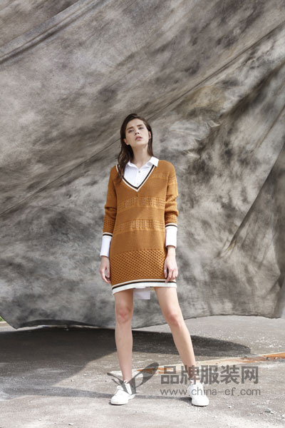 况珈儿女装2017秋季快时尚街头范休闲服