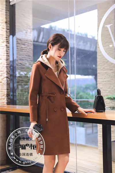 芝麻e柜,秋冬装订货开始,免费铺货服装店-芝麻