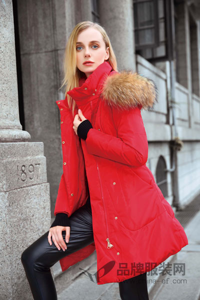 丹菲诗女装致力引领女性时尚服饰潮流 摩登、浪漫、雅致
