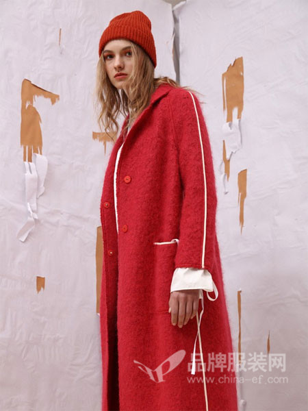 MIEGOAL麦谷风女装2017秋冬时尚欧式杠条大气中长红色呢子外套