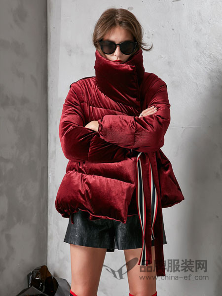 卡布依女装2017冬季韩版红色丝绒羽绒服女短款女款时尚韩国潮金丝绒外套