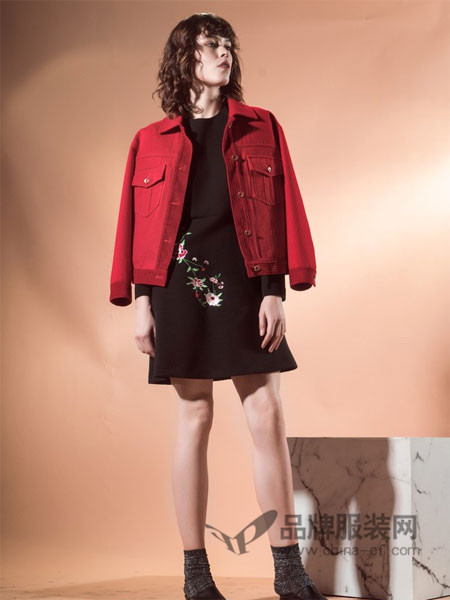 WSM 威丝曼女装2017秋冬松牛仔外套女短款韩版大码红色夹克上衣
