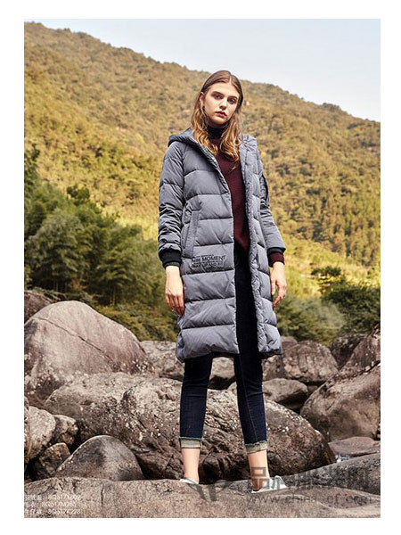 朗斯莉女装2017秋冬韩版加厚时尚字母修身羽绒服中长款显瘦收腰外套