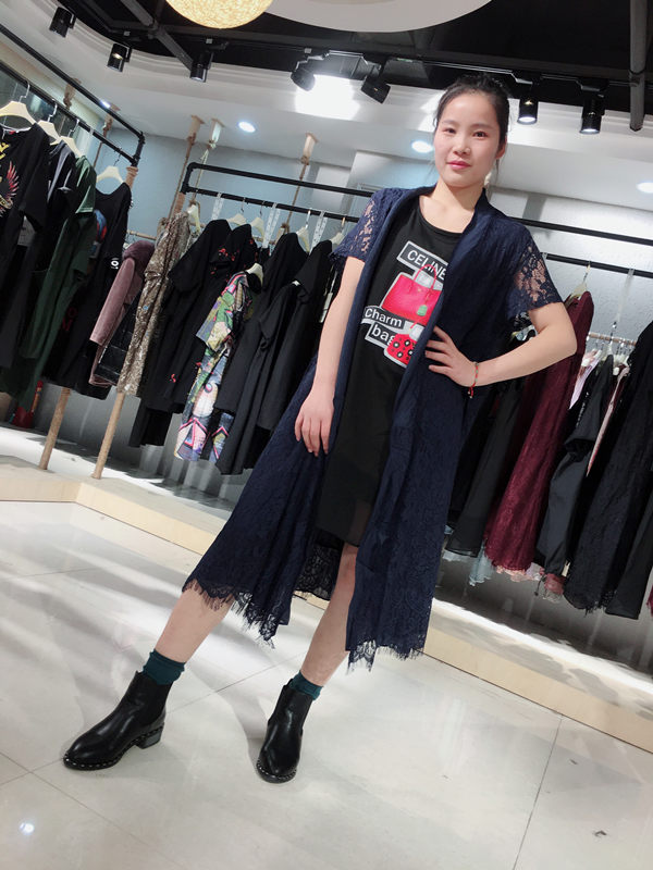 火女孩品牌折扣女装专柜尾货批发走份加盟