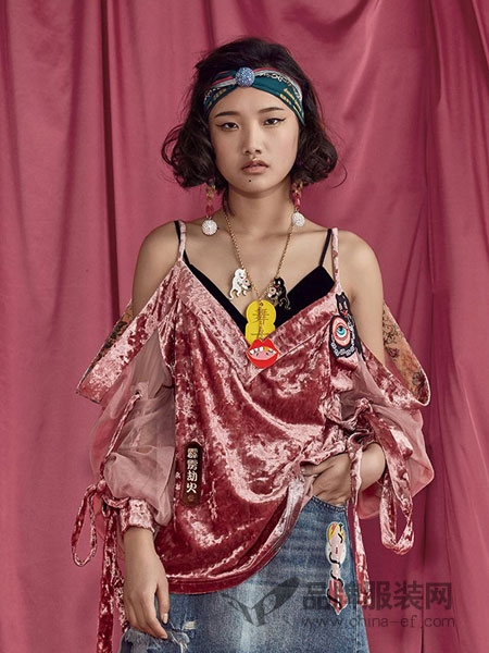 密扇女装休闲吊带丝绒绑带袖上衣