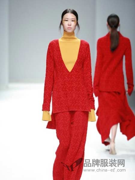 艾玛霍女装2018春夏韩版宽松短款毛衣套头针织背心女毛线衣外套