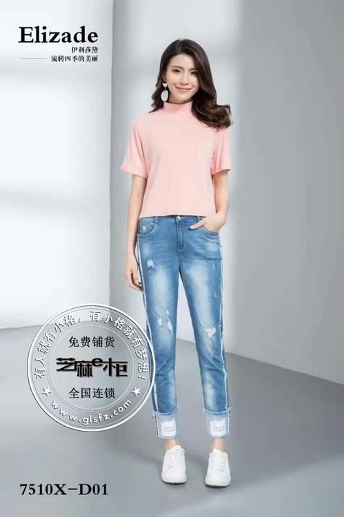 芝麻e柜货品由品牌折扣当季品牌新品当季爆款单品系列组成