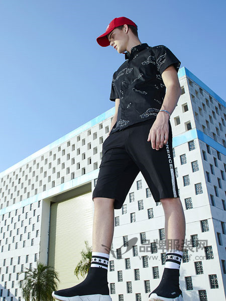 Saslax（莎斯莱思）男装2018夏季时尚休闲商务短袖t恤