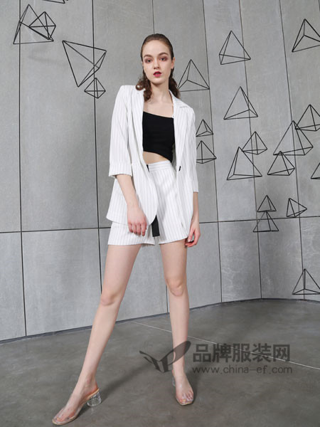 欧玥女装2018夏季欧式正装条纹短裤西装套装