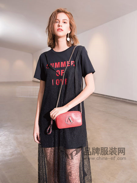 艾托奥女装,注重交流,享受生活的乐趣