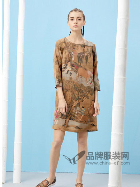芥末女装2018春夏中国风桑蚕丝复古满印设计七分袖圆领连衣裙