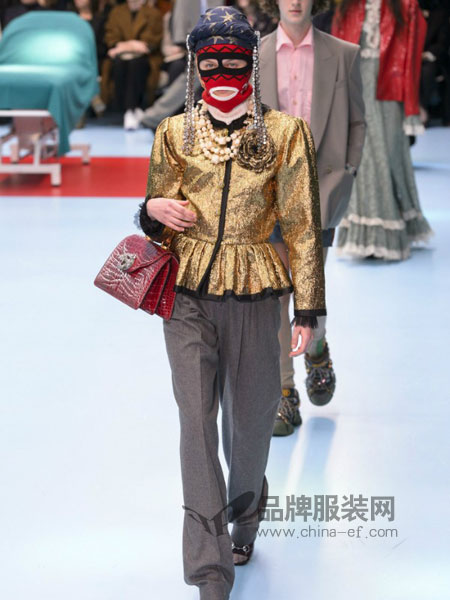 古驰(Gucci)女装2018春夏蕾丝甜美拼纱长袖小衫