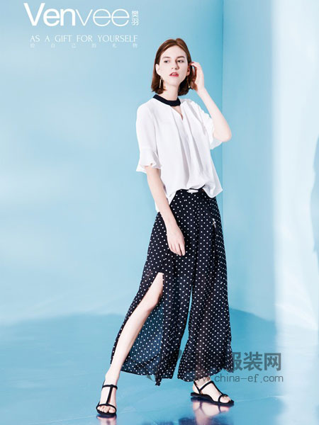 樊羽女装2018春夏时尚 显高显瘦波点 半身裙