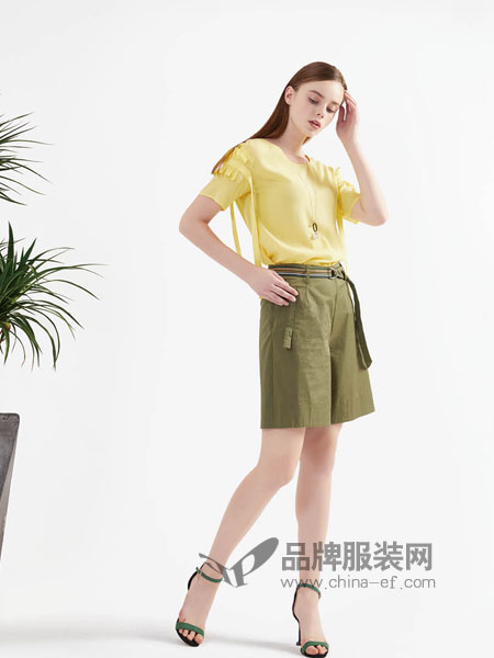 BUT（布同）女装2018春夏新款韩版短袖修身圆领t恤女装