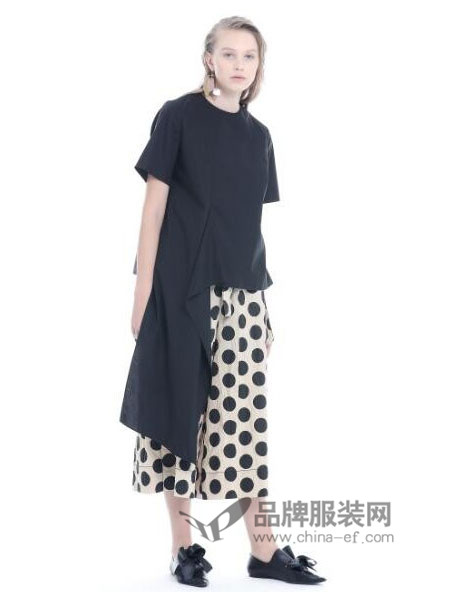 沐紫格女装2018夏季个性T恤