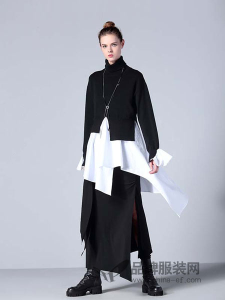 欧宝女装2018秋冬新款原创设计师品牌黑白女装套头上衣