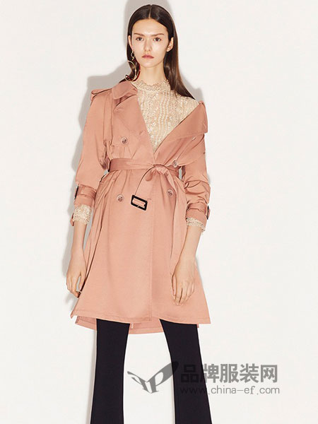 迪赛尼斯女装2018秋冬新款中长款粉色气质小香风九分袖显瘦