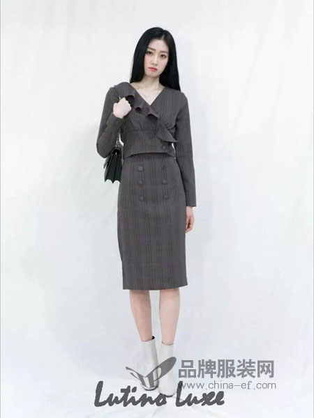 Lutino Luxe女装2018秋冬修身显瘦气质格子连衣裙
