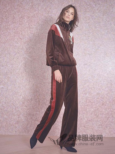 贝尔尼尼女装2018秋冬新款时尚气质宽松显瘦大码休闲运动两件套