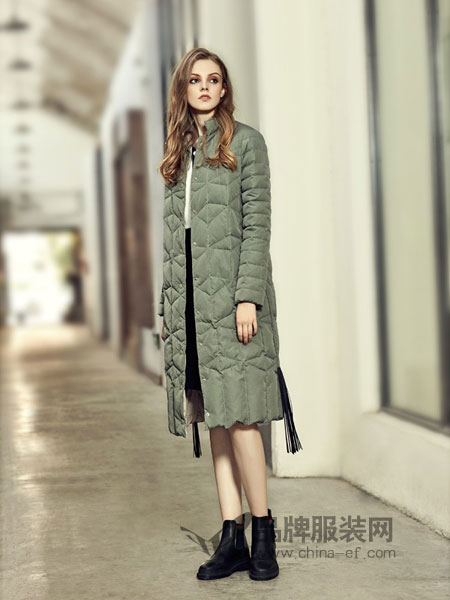 欧伊芮诗ZOEIRIS女装品牌2018冬季新款韩版修身显瘦过膝羽绒服气质棉袄