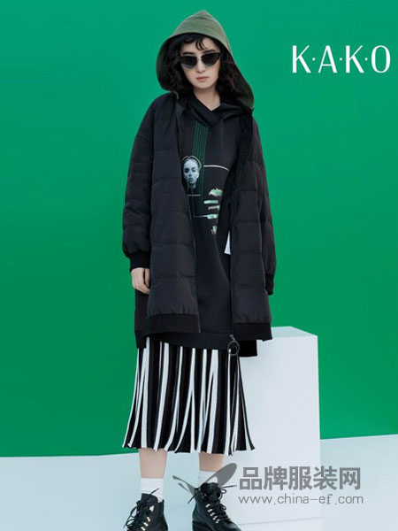 KAKO女装品牌2018冬季中长款过膝韩版修身连帽外套潮牌