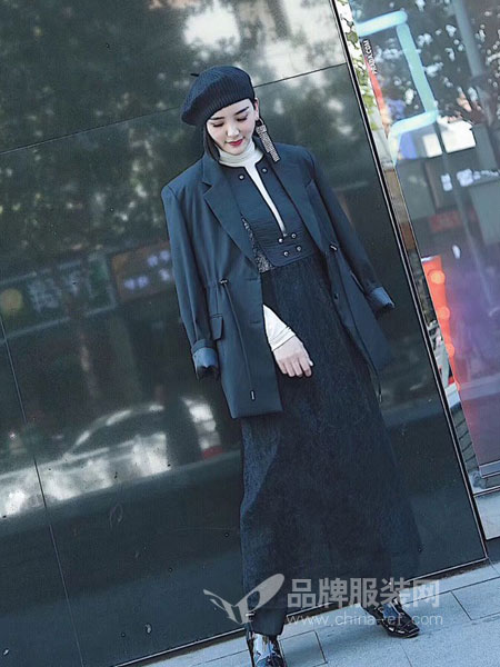 靓客女装品牌2018秋冬时尚韩版长袖麂皮绒女过膝中长款外套