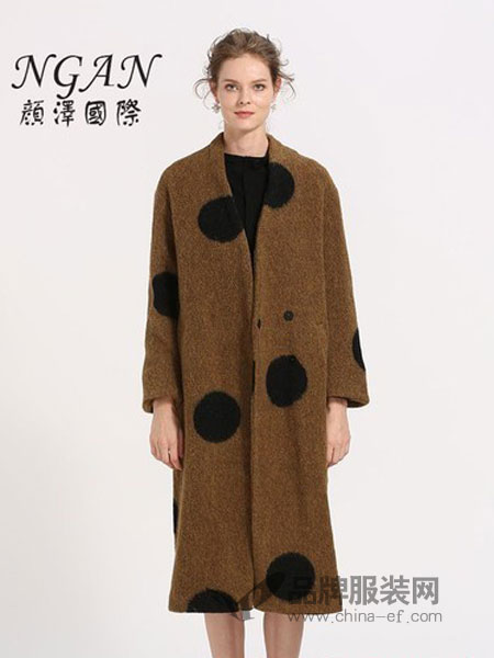 颜泽NGAN女装品牌2018冬季大波点茧型廓形羊毛大衣外套