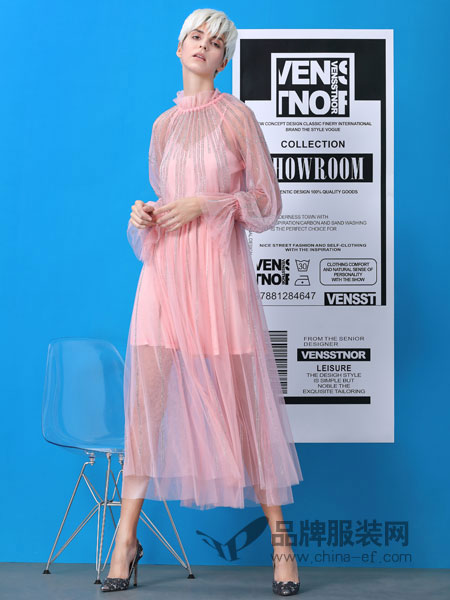 维斯提诺女装品牌2019春季灯笼袖粉色甜美雪纺连衣裙