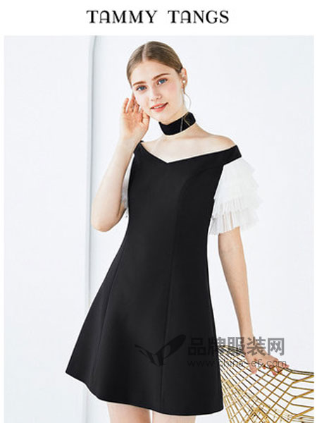 糖力潮品女裝品牌2019春季黑色壓褶網(wǎng)紗PARTY小禮服女修身