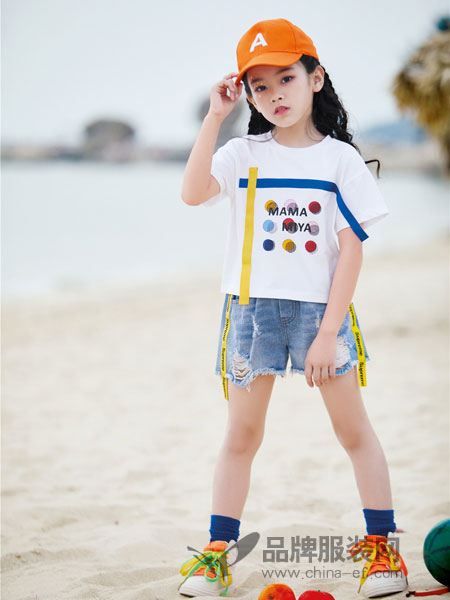 玛玛米雅童装品牌2019春夏短袖修身印花圆领上衣