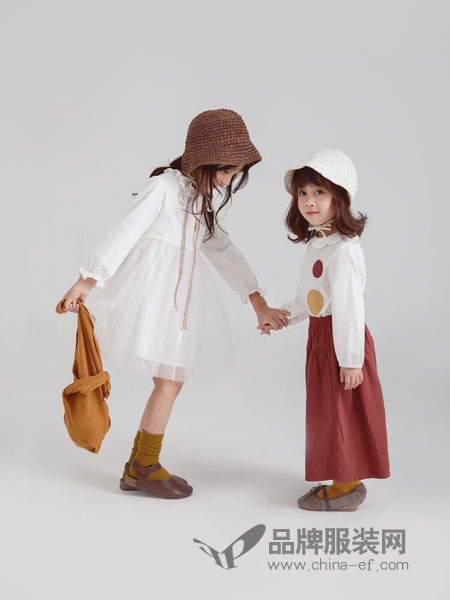 林芊美眉童装品牌2019春季新款韩版儿童童装长袖白色连衣裙子