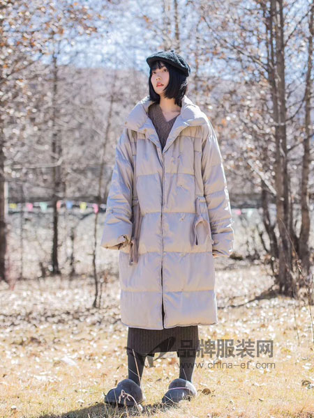 DZEC女装品牌2018秋冬韩版高领宽松收腰显瘦白鸭绒纯色过膝保暖外套