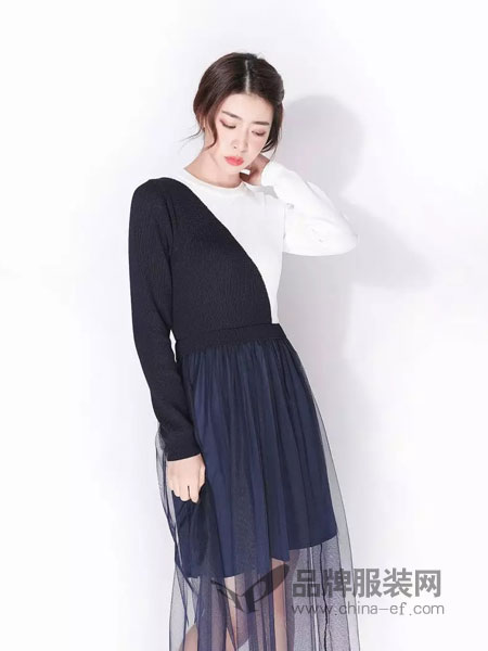 JOU SEO MOK女装品牌2019春季圆领撞色针织上衣网纱连衣裙