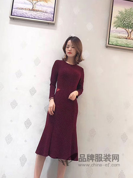 安泽雨女装品牌2018秋冬新款高领套头修身显瘦长裙