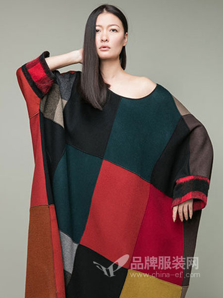 人弗缘女装品牌2019春季韩版修身圆领套头拼色潮流个性时尚连衣裙