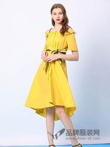 尚可斯女装品牌2019春夏新款韩版修身淑女装纯色一字领连衣裙