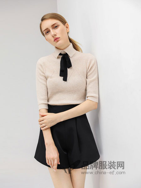 COCO BELLA女装品牌2019春季优雅系领带蝴蝶结修身羊毛混纺中袖毛衣