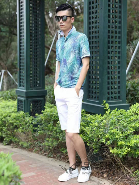梵思诺VERSINO男装品牌2019春夏男士休闲针织短袖T恤衫
