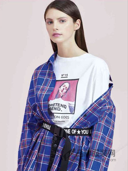 欧莎莉格女装品牌2019春季字母印花打底衫韩版女上衣棉