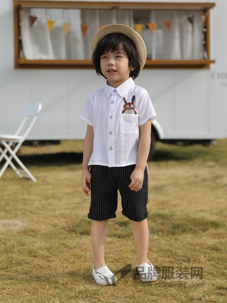 欧米源童装品牌2019春夏韩版儿童白衬衣小童卡通透气上衣潮