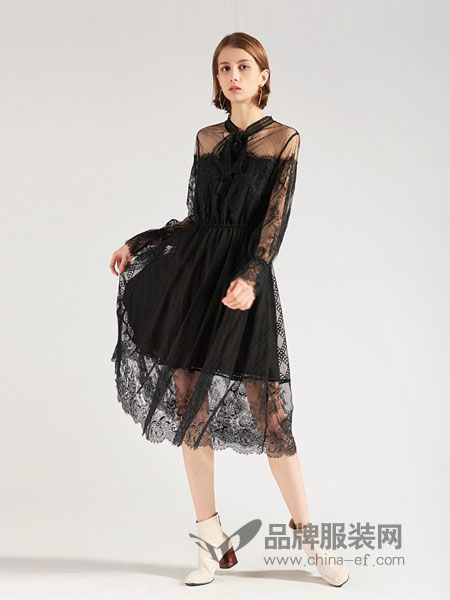 城市格调女装品牌2019春夏新款中长款气质蕾丝连衣裙