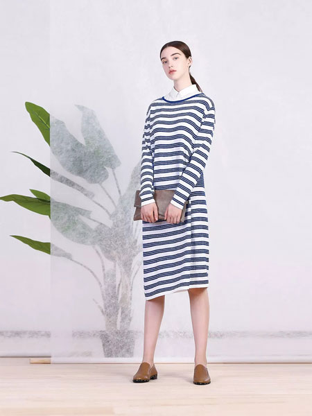 三淼女装品牌2019春季新款条纹长袖过膝显瘦连衣裙
