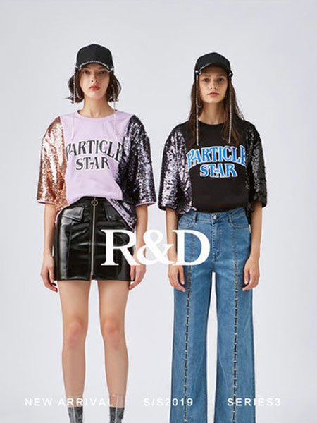 索典R&D女装品牌2019春夏圆领字母刺绣珠片撞色宽松短袖T恤