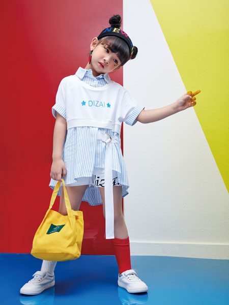 DIZAI棣仔童装品牌2019春夏新品女童娃娃领条纹拼接短袖连衣裙