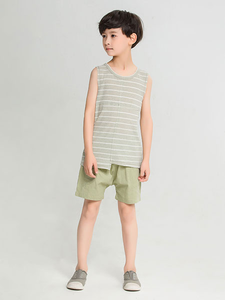 dishion的纯童装品牌2019春夏背心条纹男童装打底纯色上衣