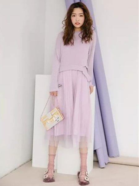 MISSLI女装品牌2019春夏新款甜美针织罩衫+吊带长裙网纱连衣裙两件套