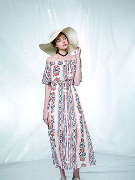 卡熙名品女装品牌2019春夏条纹雪纺短袖裙v领长裙
