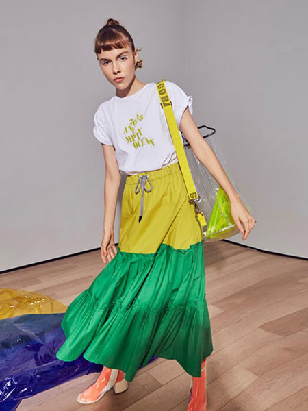 贝尔尼尼女装品牌2019春夏新款洋气字母短袖T恤韩版时尚两件套