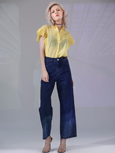 丹比奴女装品牌2019夏季嫩黄不规则褶皱短袖V领微透上衣